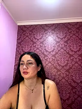 juliana diaz online show from December 15, 2025, 11:27 am