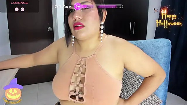 Snapshot of ElikoLanny_ chatting on October 7, 2025, 4:35 am ElikoLanny online show from October 7, 2025, 4:35 am