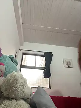 Snapshot of AlondraDiossa03 chatting on March 3, 2026, 7:32 pm AlondraDiossa03 online show from March 3, 2026, 7:32 pm