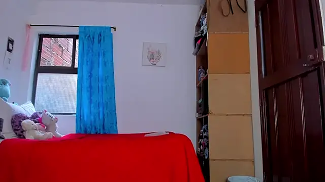 Snapshot of AlondraDiossa03 chatting on November 15, 2025, 7:07 pm AlondraDiossa03 online show from November 15, 2025, 7:07 pm