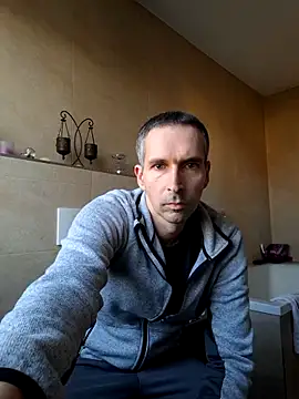 Snapshot of Geiler-boy313 chatting on March 16, 2025, 3:39 pm Geiler-boy313 online show from March 16, 2025, 3:39 pm