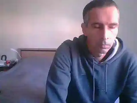 Snapshot of Geiler-boy313 chatting on September 29, 2025, 7:15 am Geiler-boy313 online show from September 29, 2025, 7:15 am