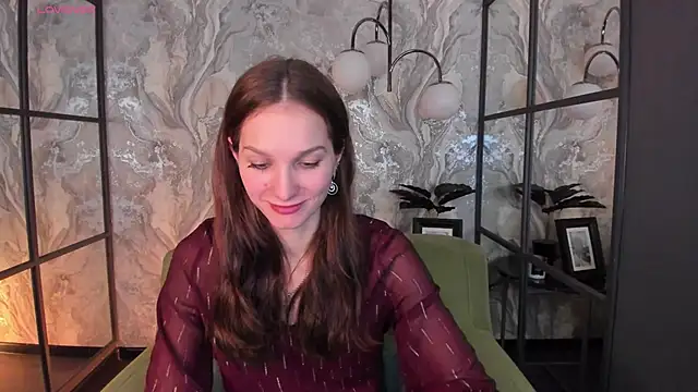 MirandaGlow online show from March 11, 2025, 5:46 am