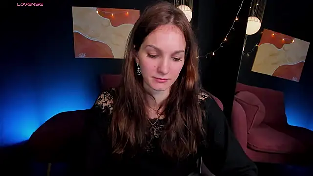 MirandaGlow online show from March 6, 2025, 5:46 am