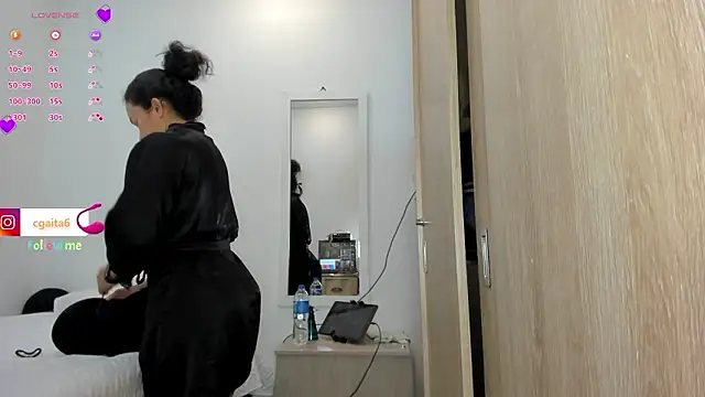 carolgaita online show from March 13, 2026, 10:09 am