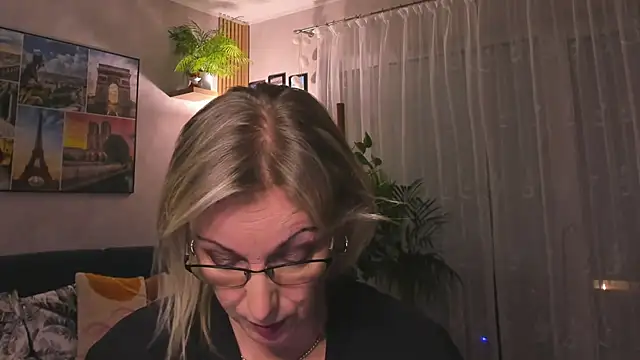 vanessa chat online show from February 11, 2025, 6:01 pm