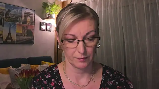 vanessa chat online show from February 19, 2025, 5:49 pm
