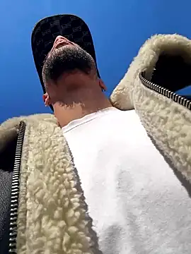 Snapshot of Lionayowe chatting on March 2, 2026, 1:07 pm Lionayowe online show from March 2, 2026, 1:07 pm