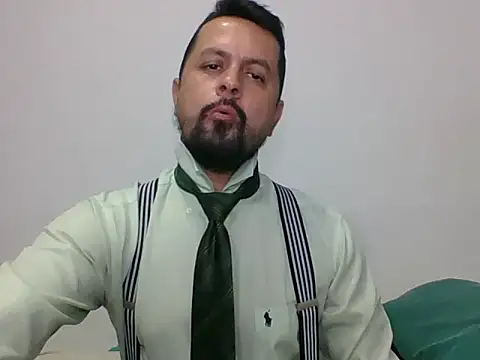 TRIISTAN KING10 online show from November 21, 2025, 8:19 pm