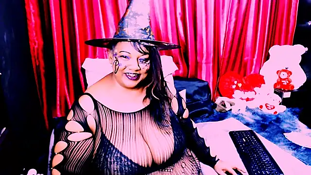 Snapshot of indian_ruby chatting on October 31, 2025, 10:34 am indian ruby online show from October 31, 2025, 10:34 am