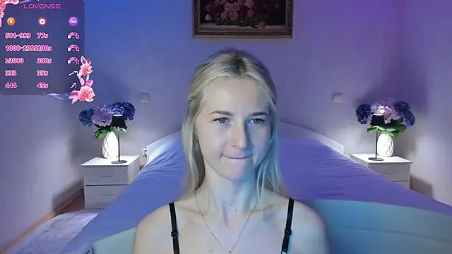 Snapshot of AnnaCarrera chatting on April 29, 2026, 8:26 pm AnnaCarrera online show from April 29, 2026, 8:26 pm