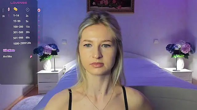 AnnaCarrera online show from March 20, 2026, 8:32 pm