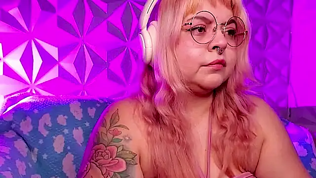 Satyn doll online show from April 7, 2026, 12:12 am