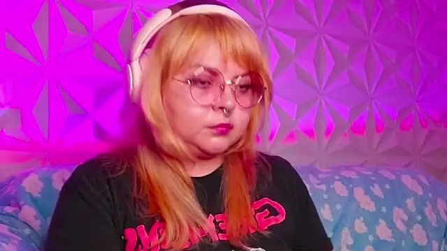 Satyn doll online show from October 9, 2025, 11:38 pm