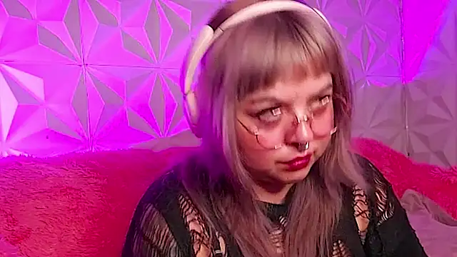 Satyn doll online show from November 13, 2025, 12:03 am