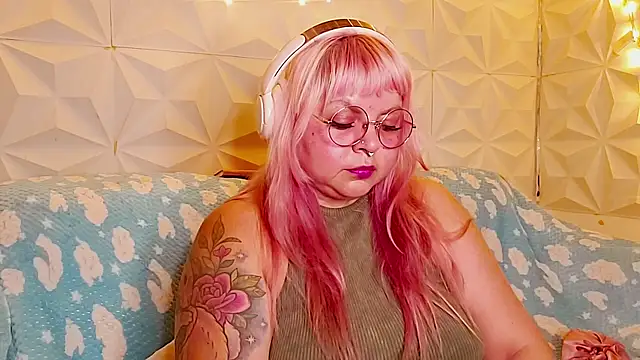 Satyn doll online show from June 2, 2026, 12:32 am