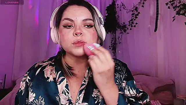 Satyn doll online show from January 9, 2025, 11:02 pm
