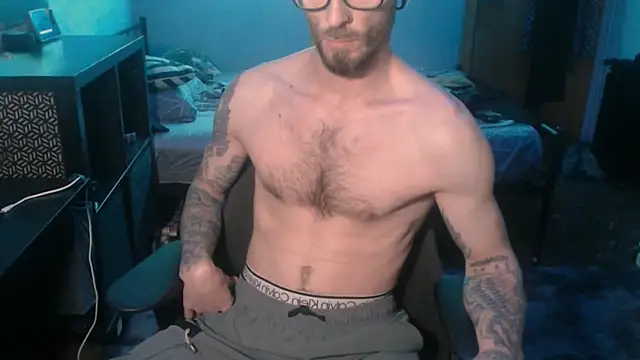 SexxxyLouis online show from February 19, 2025, 2:01 pm