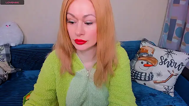 EllenMoore online show from February 18, 2026, 3:04 am