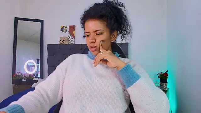 Ellie Alves online show from September 15, 2025, 12:16 pm