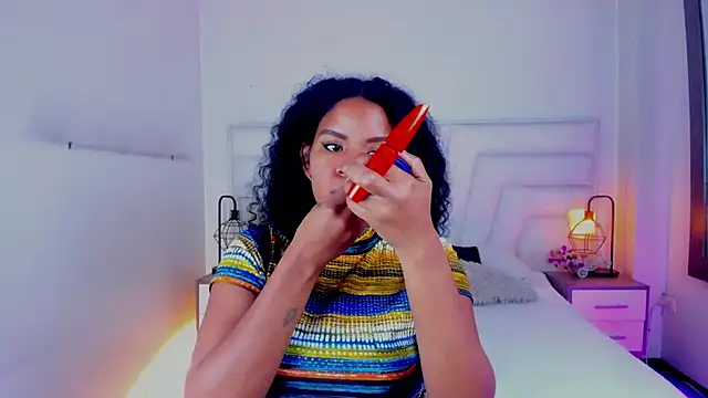 Ellie Alves online show from February 13, 2025, 12:54 pm
