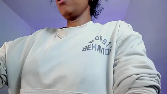 Ellie Alves online show from October 18, 2025, 3:25 pm