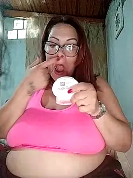 Snapshot of AyantiPonz79 chatting on December 3, 2025, 5:01 pm AyantiPonz79 online show from December 3, 2025, 5:01 pm