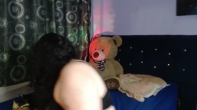 ANGELIQUE KLANE online show from March 9, 2026, 3:48 pm