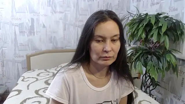 Snapshot of GinaQSoul chatting on February 11, 2026, 1:55 pm GinaQSoul online show from February 11, 2026, 1:55 pm