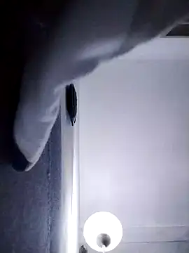 Snapshot of ShayllaCMF chatting on December 17, 2025, 9:53 pm ShayllaCMF online show from December 17, 2025, 9:53 pm