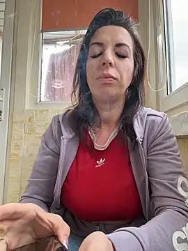 Almmaxxxx online show from March 20, 2026, 7:42 am