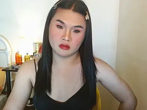 JustineBIGCUM online show from October 14, 2025, 11:36 pm