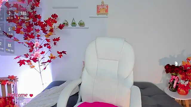 Snapshot of SophieHunt chatting on December 19, 2024, 10:32 pm SophieHunt online show from December 19, 2024, 10:32 pm