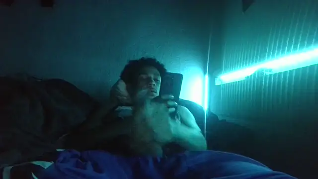 bigdickjojo69 online show from August 4, 2026, 5:45 am