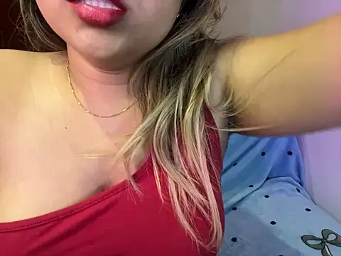 Snapshot of _neesha_414_ chatting on December 8, 2024, 8:25 pm neesha 414 online show from December 8, 2024, 8:25 pm
