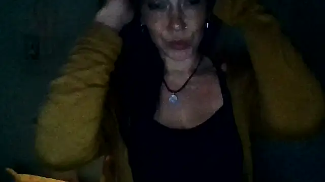 chicacastilla online show from February 22, 2026, 9:11 am