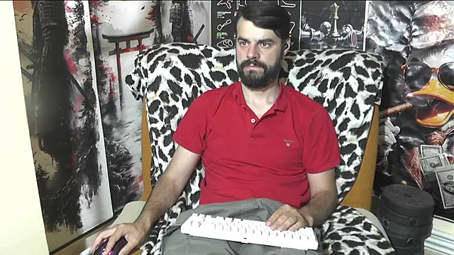 Snapshot of 00george chatting on May 28, 2026, 6:47 pm 00george online show from May 28, 2026, 6:47 pm