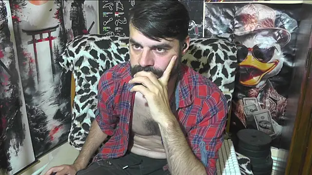 Snapshot of 00george chatting on May 25, 2026, 11:31 am 00george online show from May 25, 2026, 11:31 am