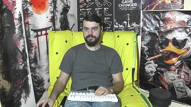 Snapshot of 00george chatting on March 1, 2026, 8:03 am 00george online show from March 1, 2026, 8:03 am