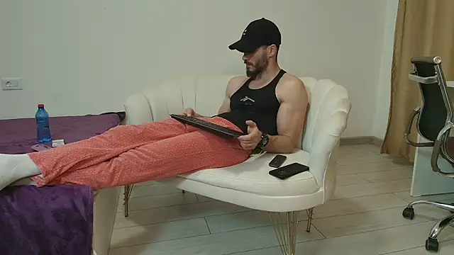 MauroTwin online show from February 1, 2026, 5:55 pm