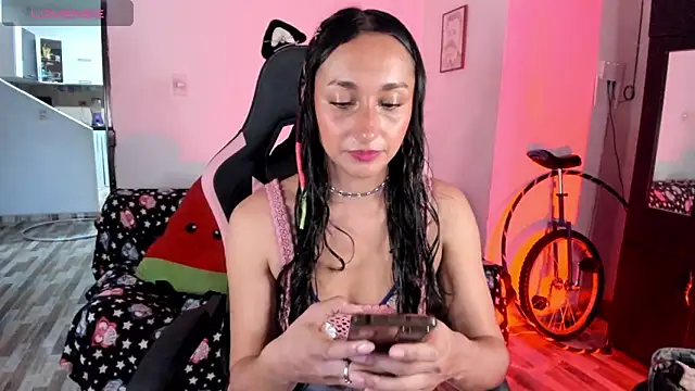 adrena 10 online show from March 9, 2026, 11:58 am