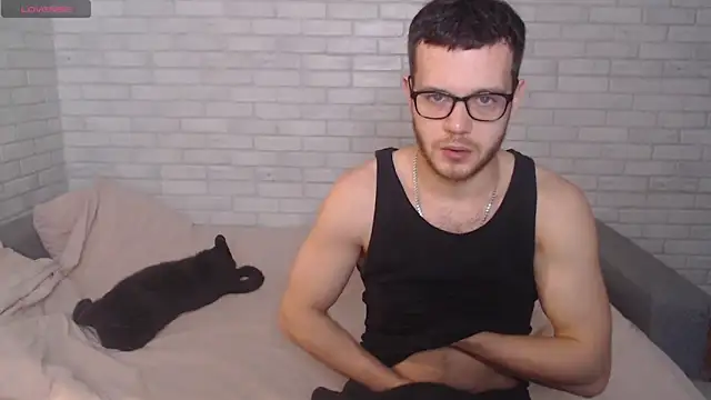 Alexxx horny online show from December 22, 2024, 11:11 am