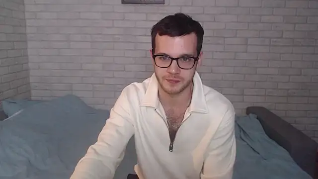 Alexxx horny online show from January 19, 2025, 8:51 pm