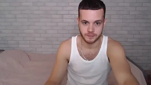 Alexxx horny online show from October 24, 2025, 8:13 am