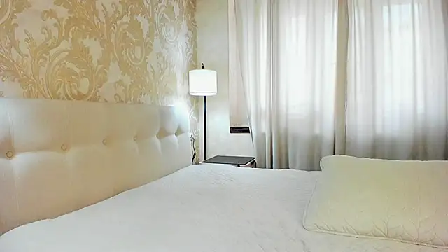 Snapshot of TessaPosh chatting on March 20, 2025, 9:26 am TessaPosh online show from March 20, 2025, 9:26 am