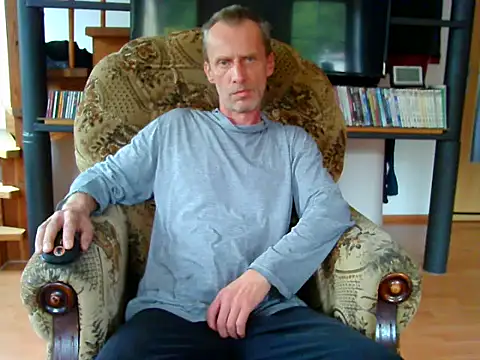 xxBareBabyxx online show from October 6, 2025, 9:54 am