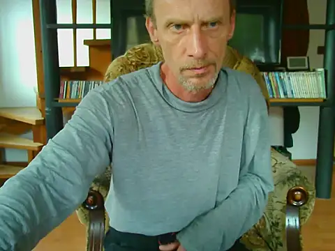 xxBareBabyxx online show from October 15, 2025, 10:34 am