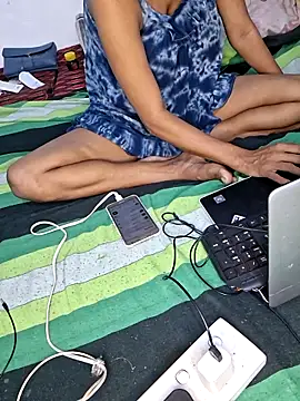 preya6 online show from June 6, 2026, 8:03 pm