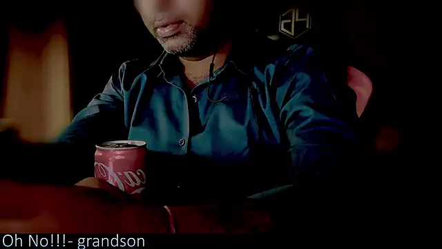  x rated  online show from October 21, 2025, 6:40 pm