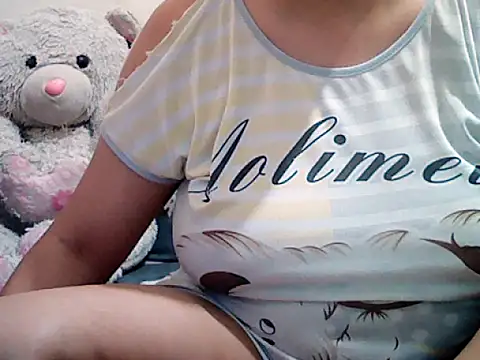 ur ladyboy fantasy online show from December 14, 2025, 2:40 am